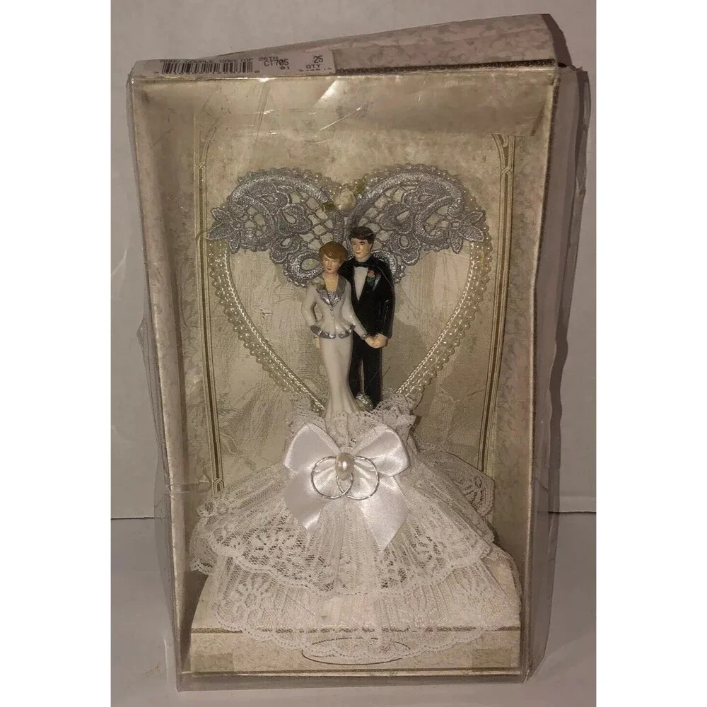 Vintage LILLIAN ROSE White Cake Topper Pearls Bride Groom Couple 25th Heart NEW